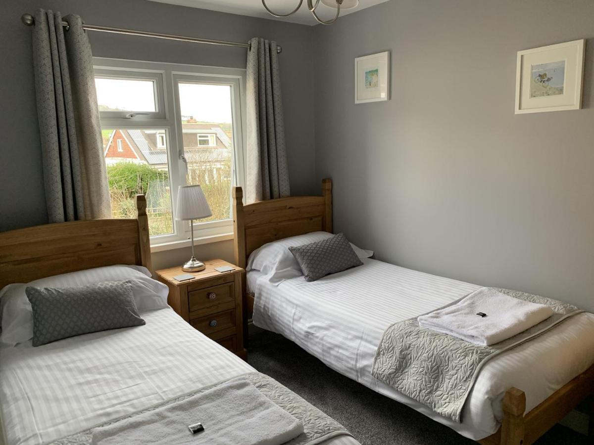 Hensleigh House Bed & Breakfast Charmouth Exterior photo